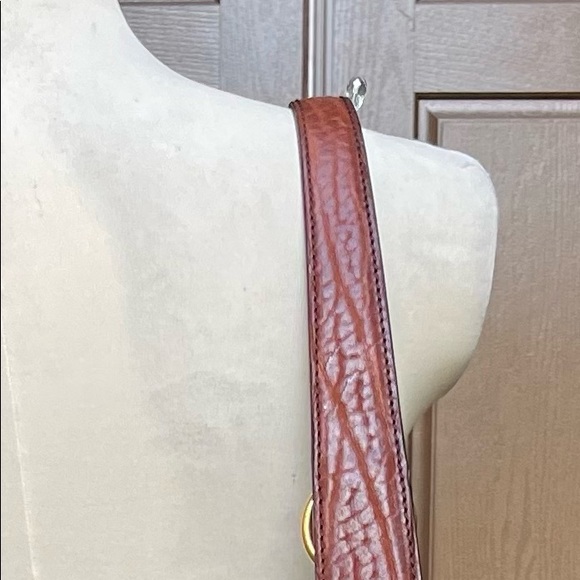 Yves Saint Laurent leather handbag - Picture 11 of 13